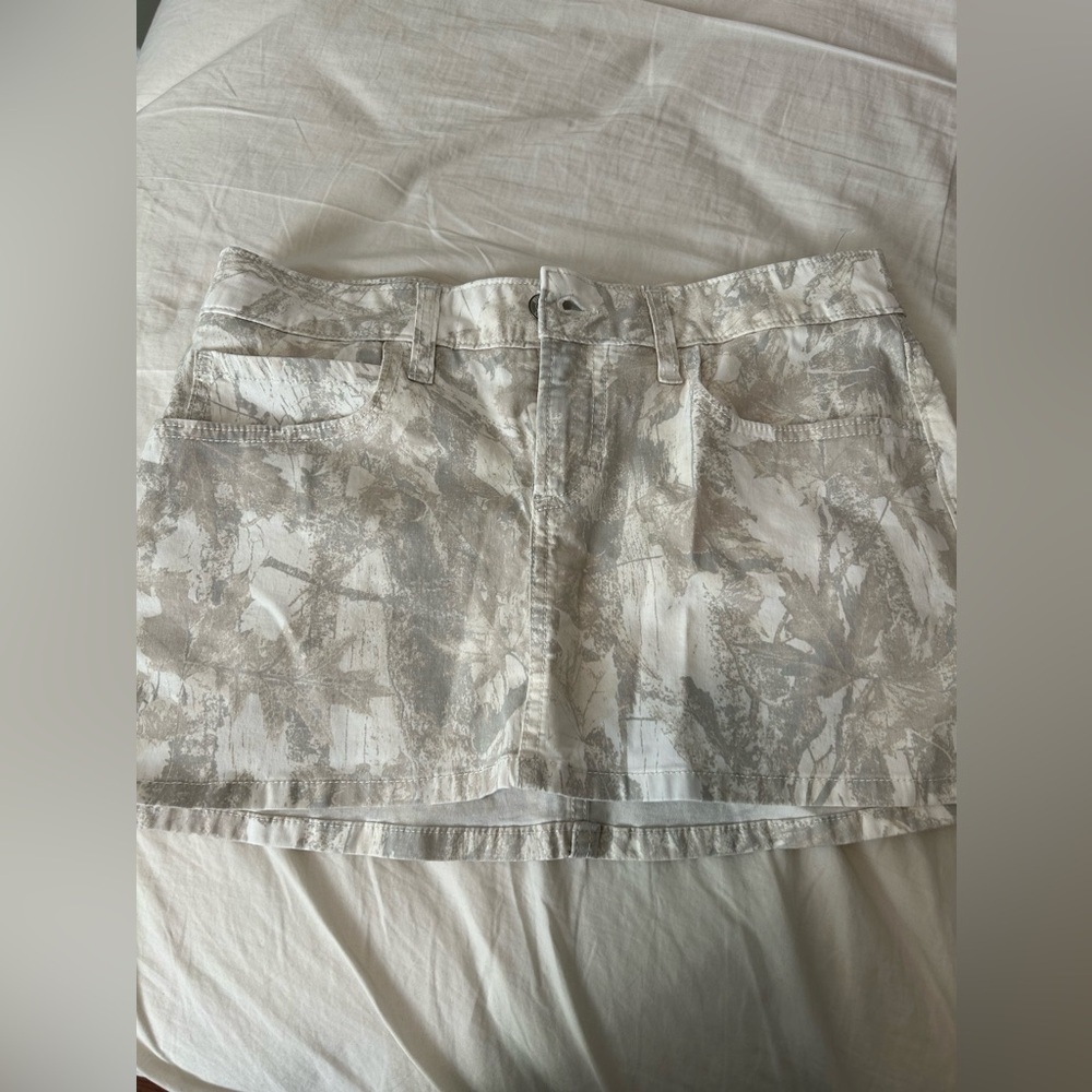 Hollister camo Skort